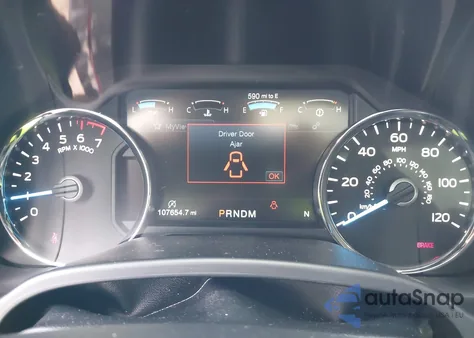 2018 Ford F-150 Lariat z USA, uszkodzony, nr VIN 1FTEW1E50JFB49330